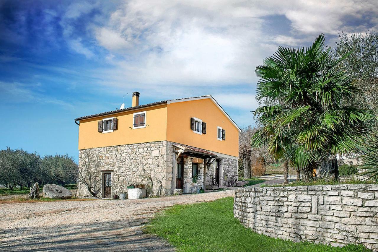 Rooms Agroturizam Romano Buje Luaran gambar
